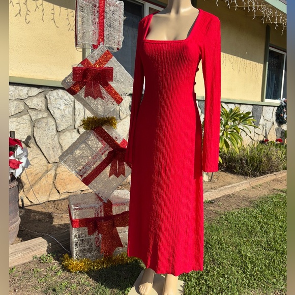 SHEIN Vibrant Red Long Sleeve Dress - Picture 4 of 5